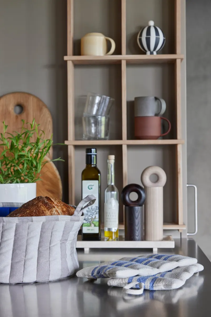 OYOY Toppu Brotkorb aus Baumwolle mit Wendefunktion, OYOY Living, Clay / Optikblau, Ansicht 3