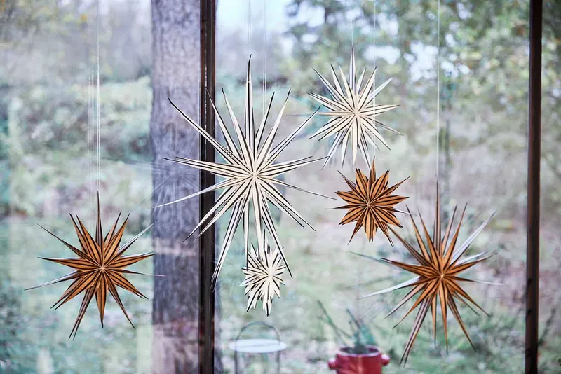 Weihnachtsstern Toppu aus Bastelpapier zum Aufhängen, OYOY Living, Ø 25 cm, Ansicht 2