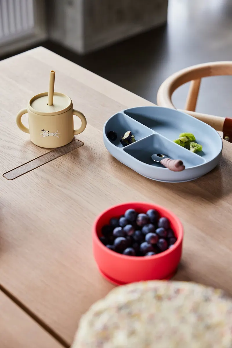 Enkei Kinderbecher aus Silikon mit Dalmatiner-Motiv, OYOY Mini, Mellow, Höhe 13 cm, Ansicht 3
