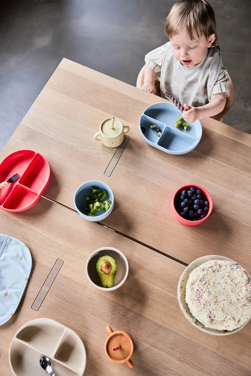 Enkei Kinderbecher aus Silikon mit Dalmatiner-Motiv, OYOY Mini, Mellow, Höhe 13 cm, Ansicht 4