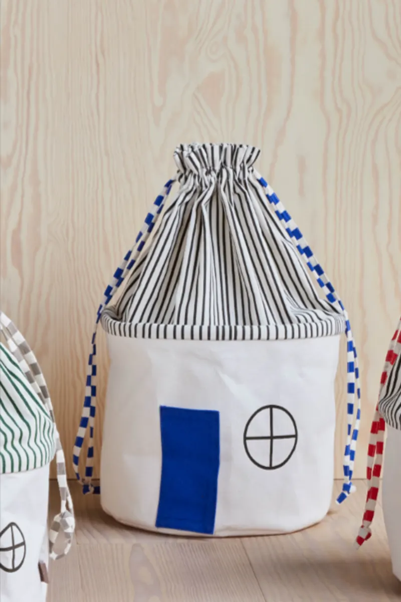 OYOY Mini Koya Aufbewahrungskorb aus Baumwolle mit Tür, Optikblau, Ansicht 4