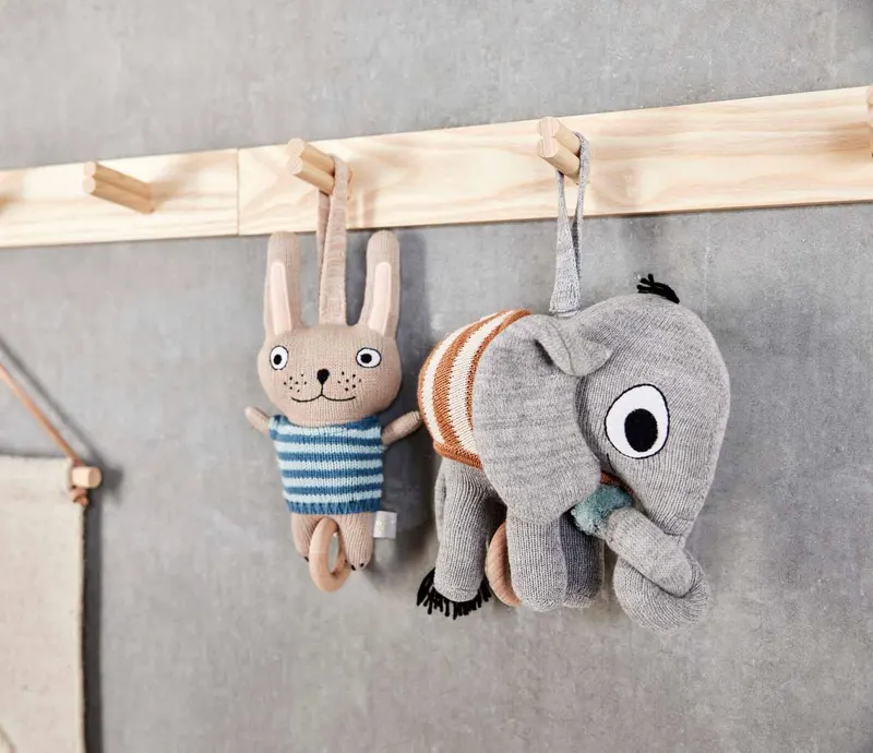 Musikmobile Henry Elephant mit Holzring und Schlaflied, OYOY Mini, Ansicht 3