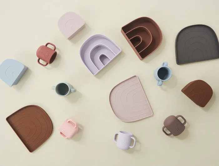 OYOY Mini Rainbow Kindergeschirr-Set aus Silikon mit Fächern, Karamell / Lavendel, Maße: 20,5 × 17 cm, Höhe 1,2 cm; 17,5 × 14,5 cm, Höhe 3,3 cm, Ansicht 4