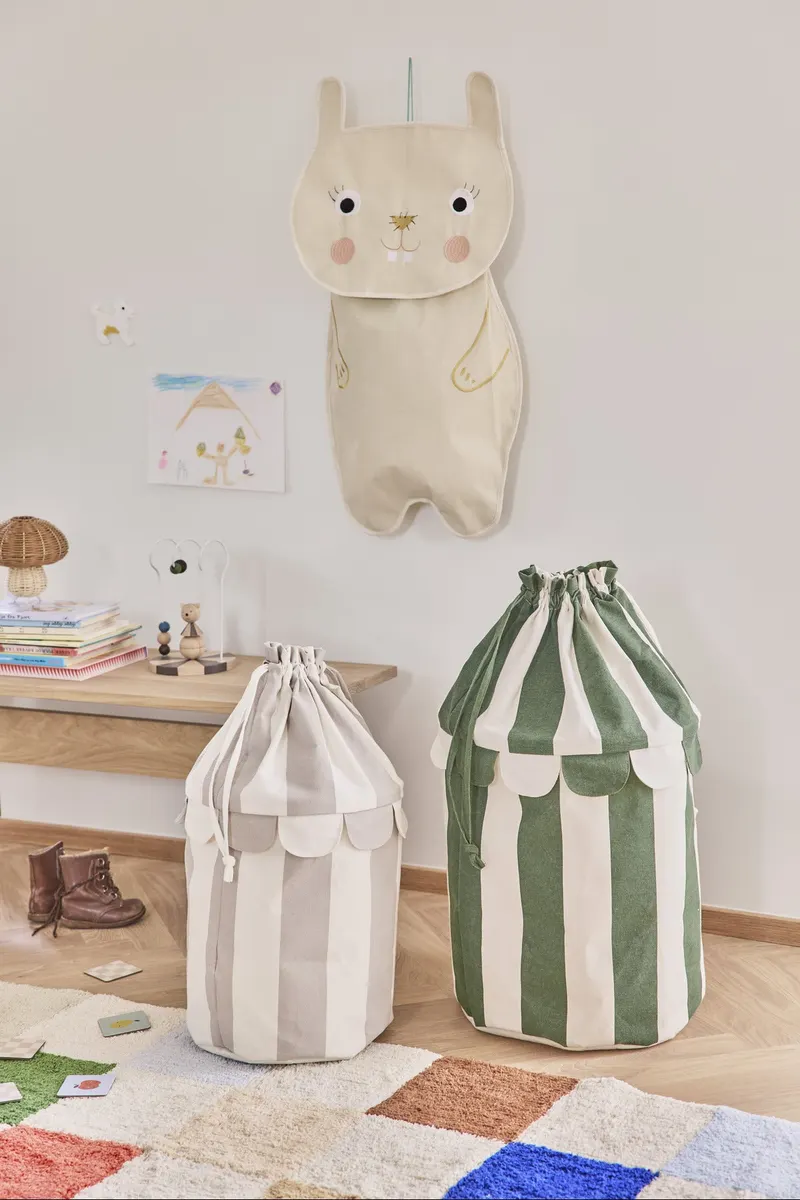 Saga Aufbewahrungskörbe aus Canvas, 2er-Set, OYOY Mini, Tonfarben / Grün, Set aus zwei Größen, Ansicht 2