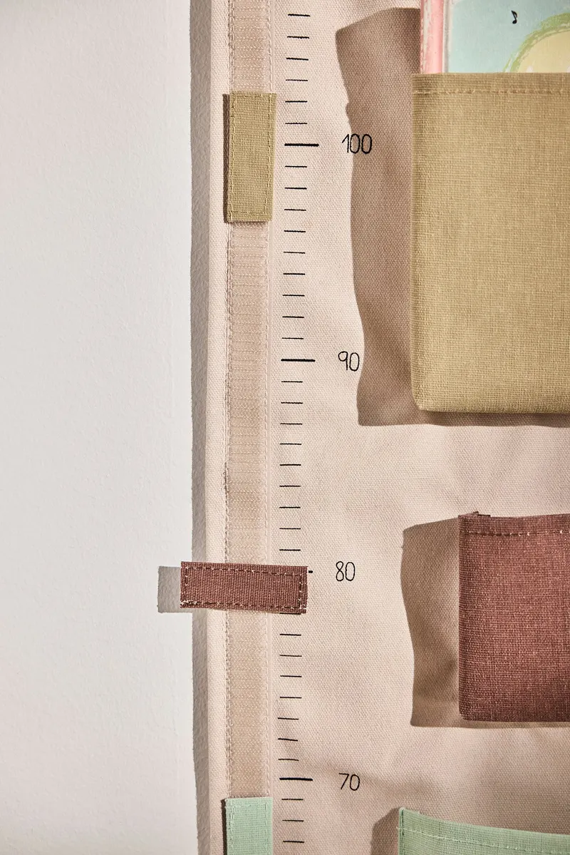 Wachstumsmessleiste Saga mit Aufbewahrungstaschen aus Baumwolle, OYOY Mini, Rosa, Ansicht 5