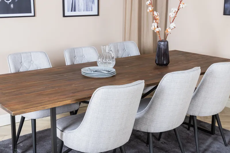 Padang & Velvet Deluxe Essgruppe mit Teak-Esstisch und 6 Stühlen mit Knopfheftung in Hellgrau, Gestell Schwarz, im Wohnraum, Ansicht 4