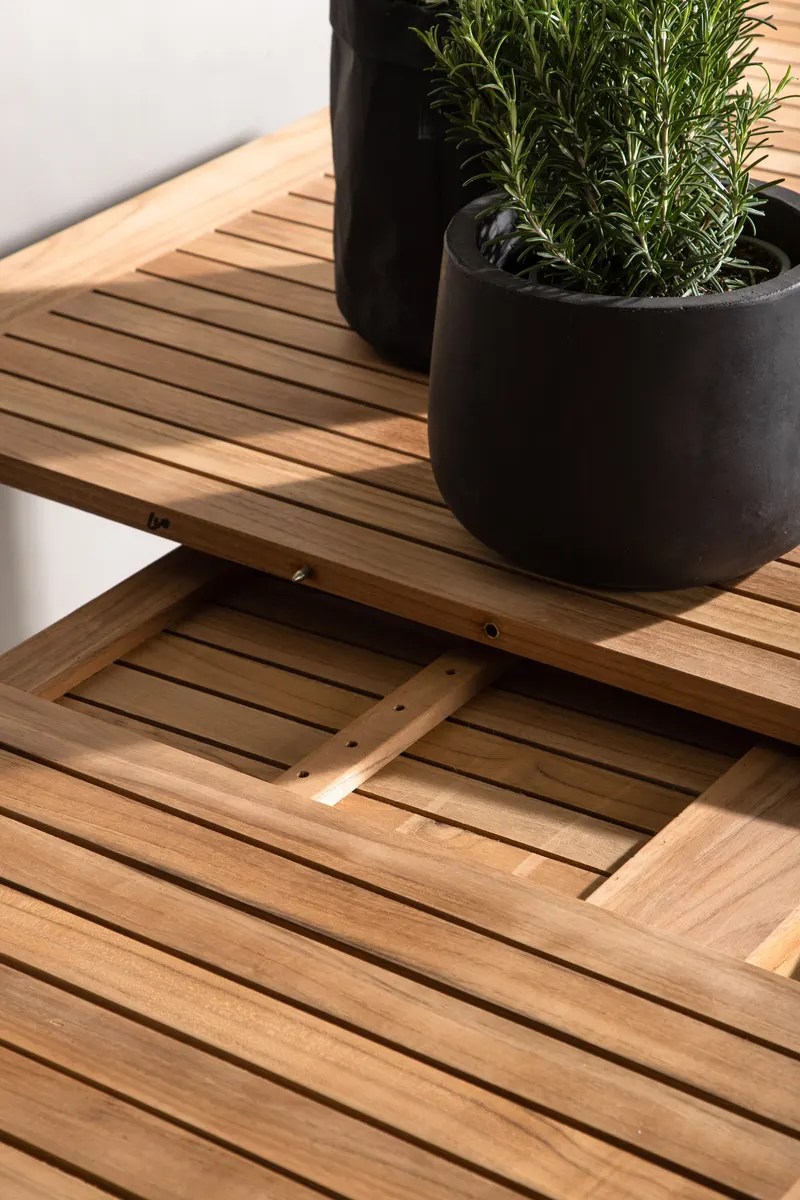 Panama ausziehbarer Gartentisch mit Teakplatte in 224 × 100 cm, Natur, Gestell Schwarz, im Wohnraum, Ansicht 3