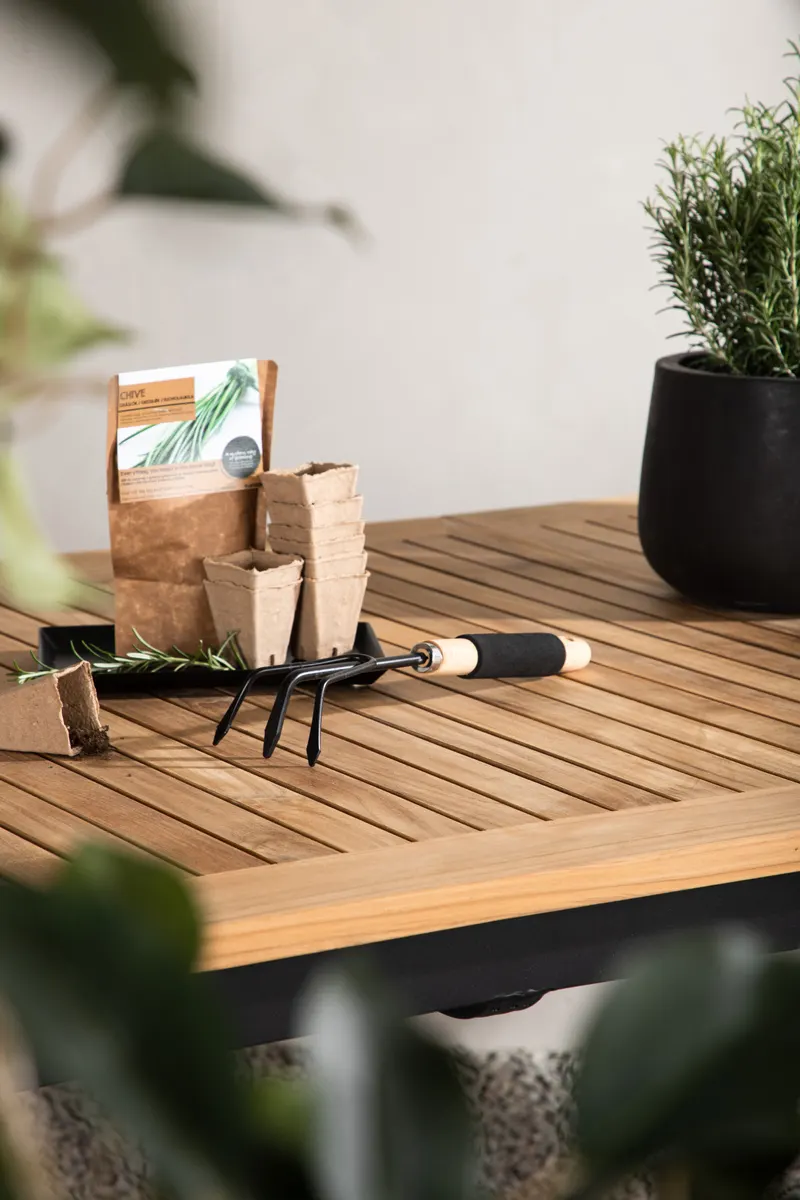 Panama ausziehbarer Gartentisch mit Teakplatte in 224 × 100 cm, Natur, Gestell Schwarz, im Wohnraum, Ansicht 5