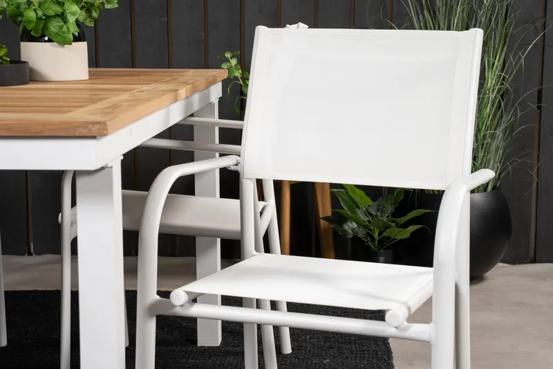 Panama & Santorini Gartenmöbel-Set mit Teaktisch und 4 Armlehnstühlen, im Wohnraum, Ansicht 4