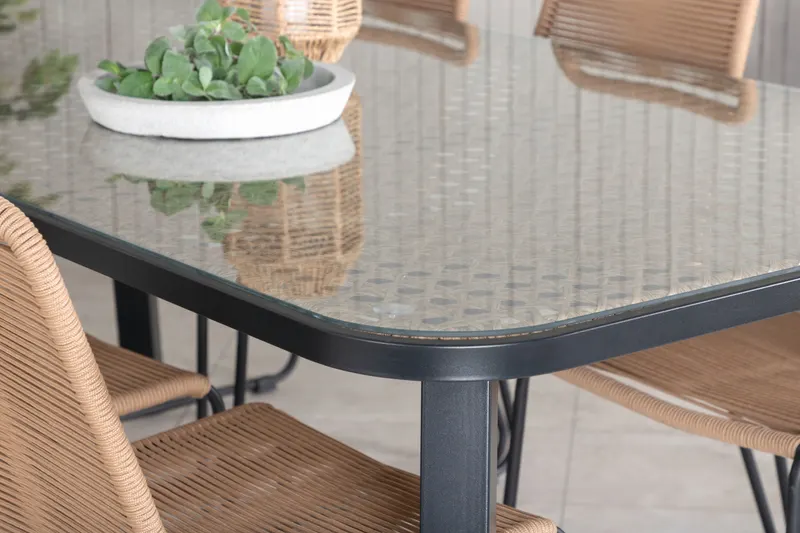Paola & Lindos Gartenmöbel-Set mit Tisch 200 × 100 cm und 6 Seilstühlen in Braun, Gestell Schwarz, im Wohnraum, Ansicht 4