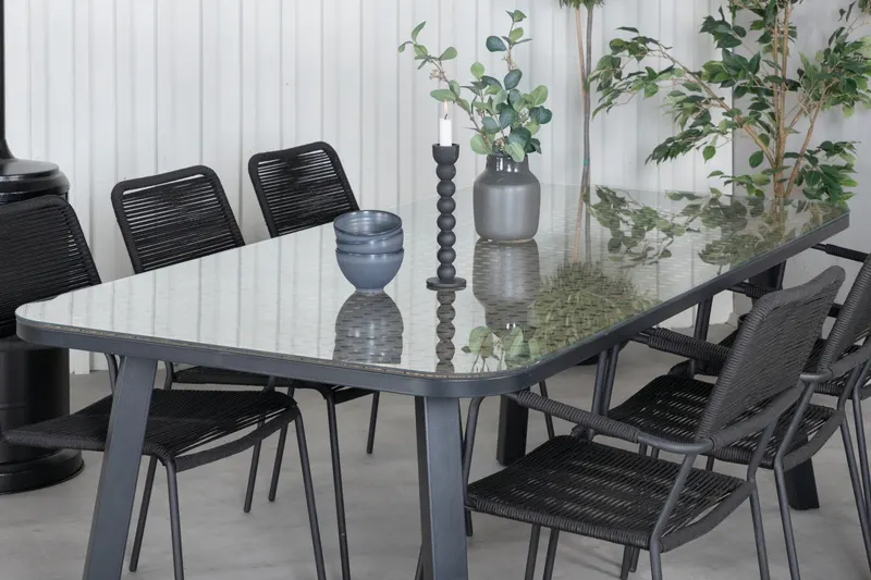 Paola & Lindos Gartenmöbel-Set mit Tisch 200 × 100 cm und 6 Seilstühlen in Schwarz, im Wohnraum, Ansicht 3
