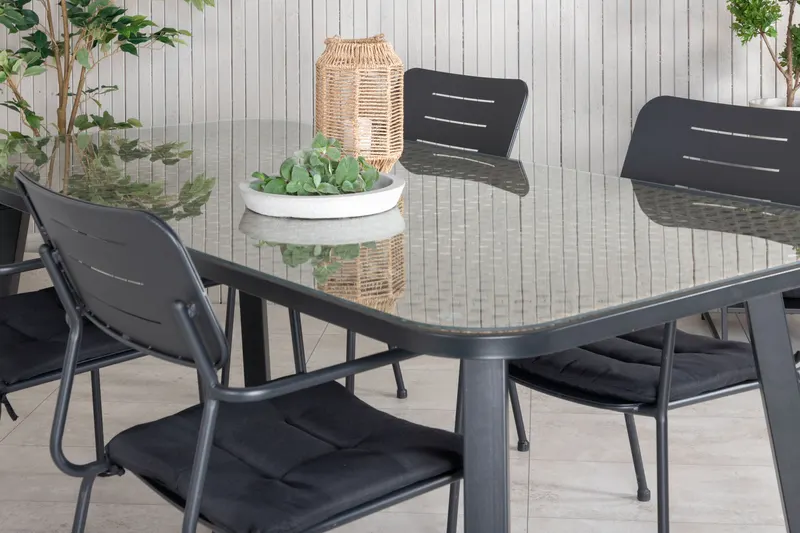 Paola & Nicke Gartenmöbel-Set mit Tisch 200 × 100 cm und 4 Armlehnstühlen, im Wohnraum, Ansicht 3