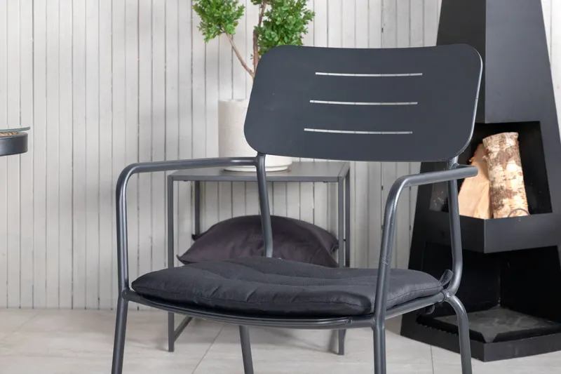 Paola & Nicke Gartenmöbel-Set mit Tisch 200 × 100 cm und 4 Armlehnstühlen, im Wohnraum, Ansicht 5