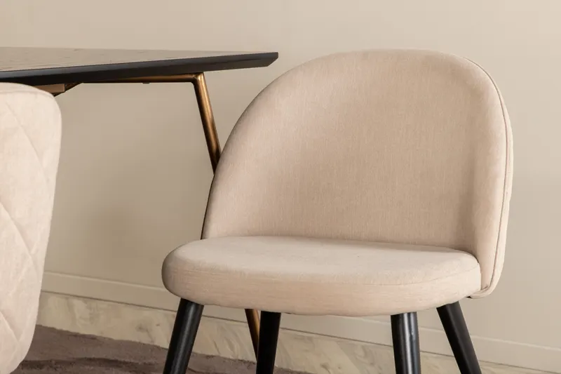 Petra & Velvet Essgruppe mit rechteckigem Esstisch und 6 Polsterstühlen in Schwarz, Gestell Kupfer, Beige, Gestell Schwarz, im Wohnraum, Ansicht 4