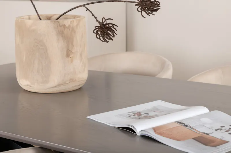 Piazza & Berit Essgruppe mit rechteckigem Esstisch und 6 Polsterstühlen in Beige, Gestell Schwarz, im Wohnraum, Ansicht 4