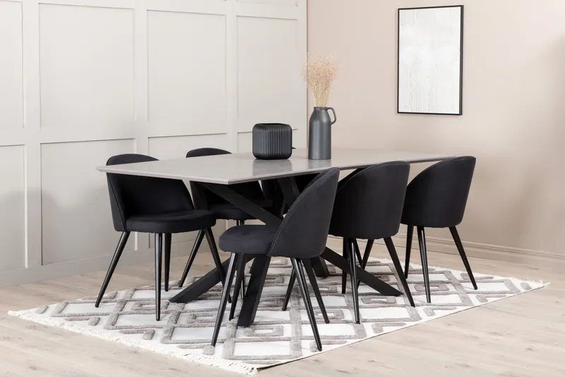 Piazza & Velvet Esstisch mit Kreuzgestell und 6 gepolsterten Stühlen in Grau, Gestell Schwarz, im Wohnraum, Ansicht 2