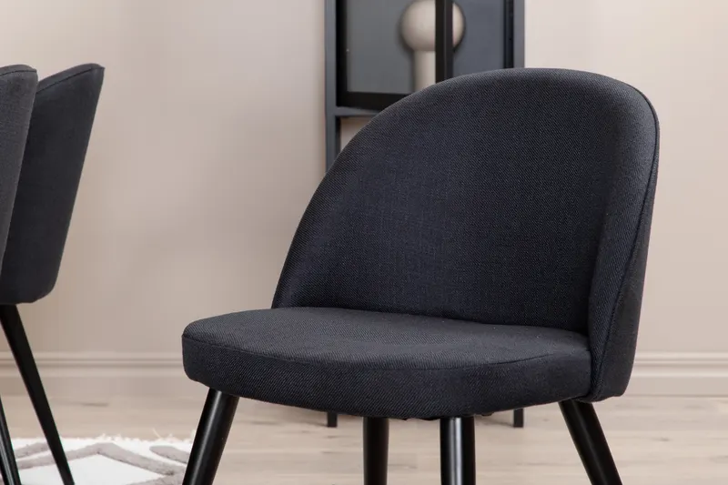 Piazza & Velvet Esstisch mit Kreuzgestell und 6 gepolsterten Stühlen in Grau, Gestell Schwarz, im Wohnraum, Ansicht 6