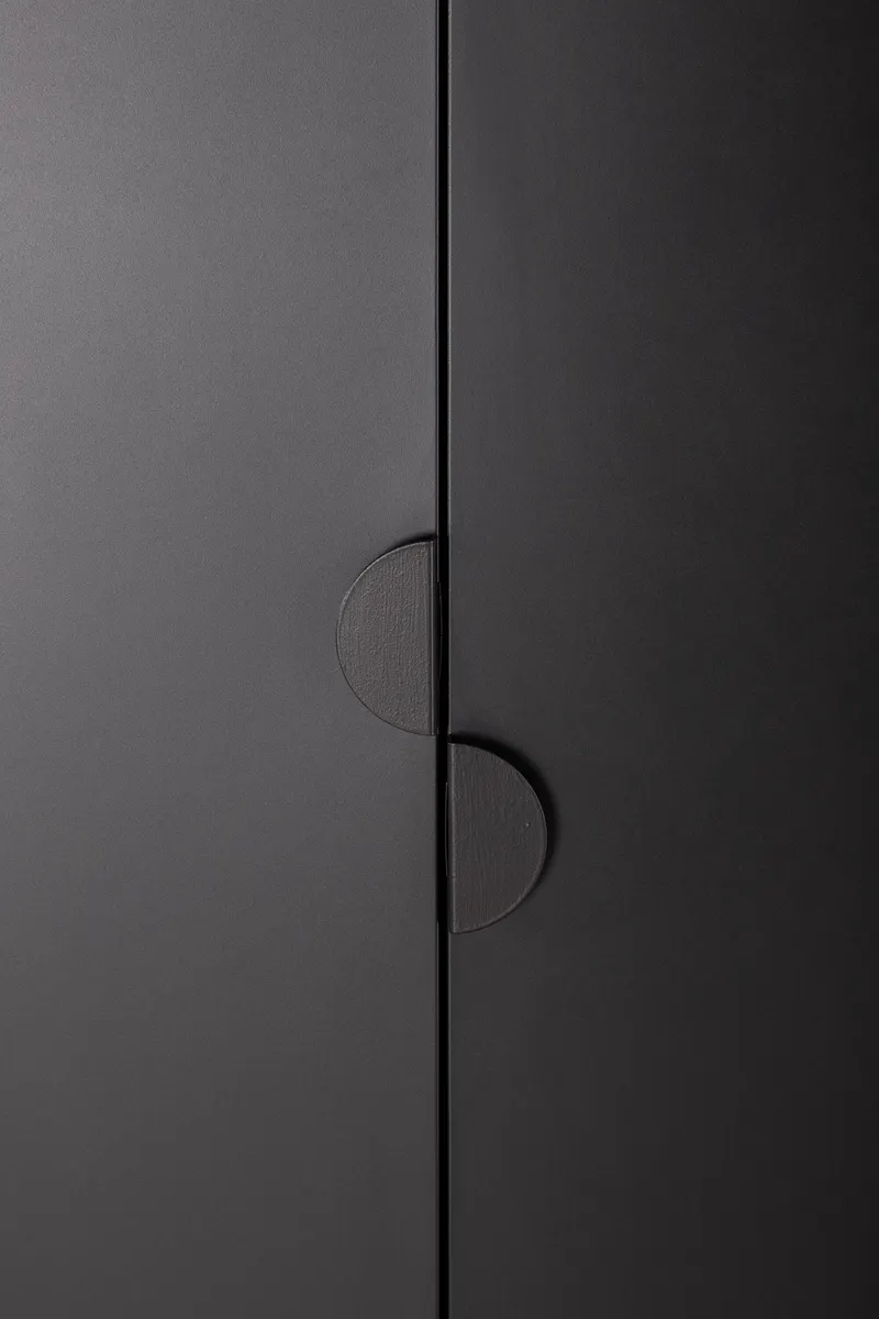 Piring Kleiderschrank aus Metall mit zwei Türen in Schwarz, im Wohnraum, Ansicht 6