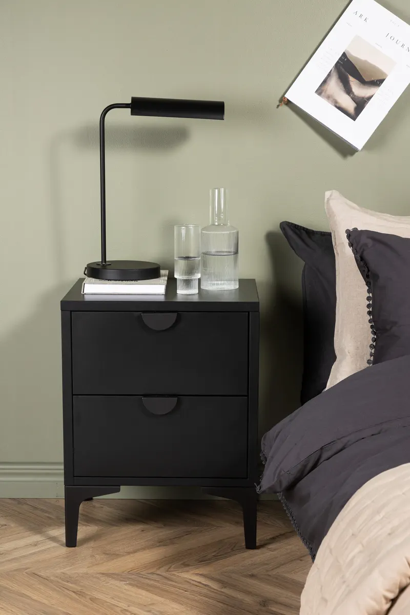 Piring Kommode aus Stahl in 40 × 60 × 45 cm, Schwarz, im Wohnraum, Ansicht 1