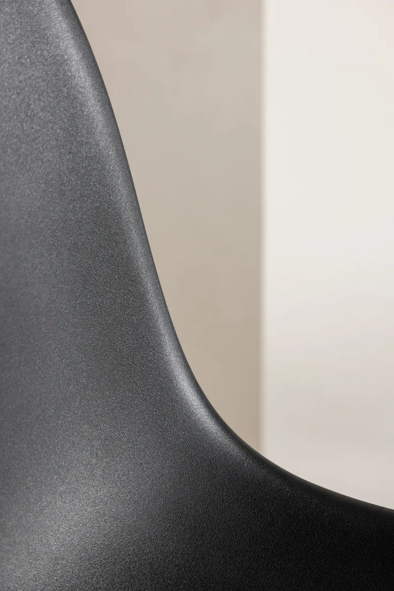Polar Esszimmerstühle im 2er-Set mit Kunststoffschale in Schwarz, im Wohnraum, Ansicht 3