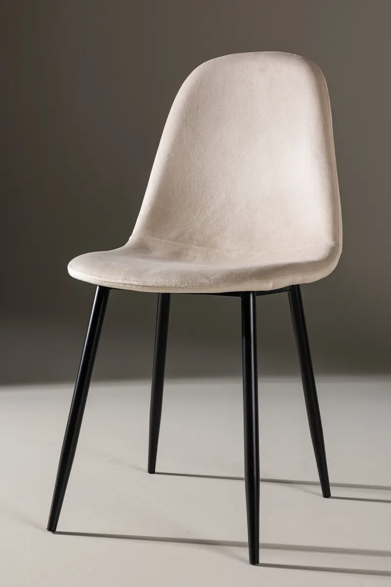 Polar Esszimmerstühle im 2er-Set in Beige, Gestell Schwarz, Polyester-Samt, im Wohnraum, Ansicht 2