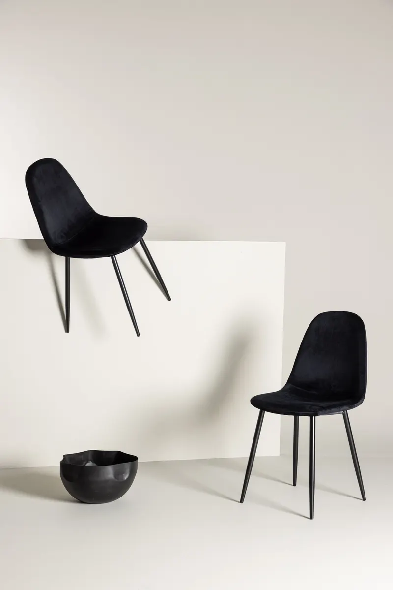 Polar Esszimmerstühle im 2er-Set in Schwarz, Polyester-Samt, im Wohnraum, Ansicht 1