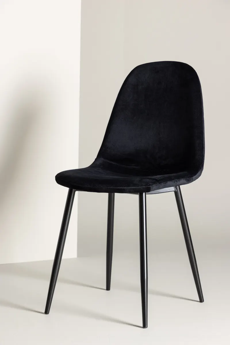 Polar Esszimmerstühle im 2er-Set in Schwarz, Polyester-Samt, im Wohnraum, Ansicht 2
