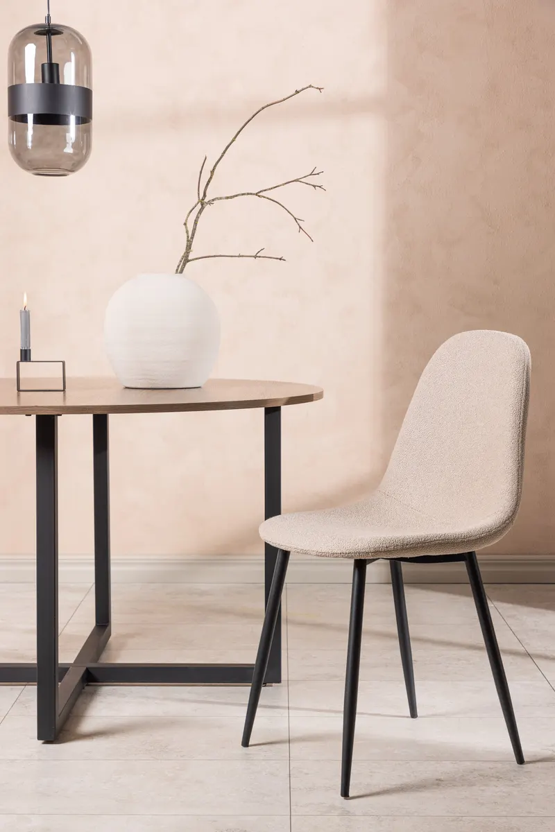 Polar Esszimmerstühle im 2er-Set in Beige, Gestell Schwarz, Bouclé, im Wohnraum, Ansicht 1
