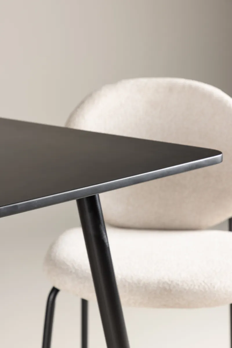 Polar rechteckiger Esstisch mit Stahlbeinen in 75 × 75 cm, Schwarz, im Wohnraum, Ansicht 3