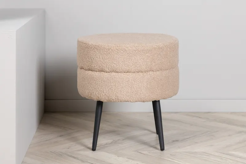 Pot runder Hocker mit Stahlbeinen in Beige, Gestell Schwarz, Polyester-Teddystoff, im Wohnraum, Ansicht 2