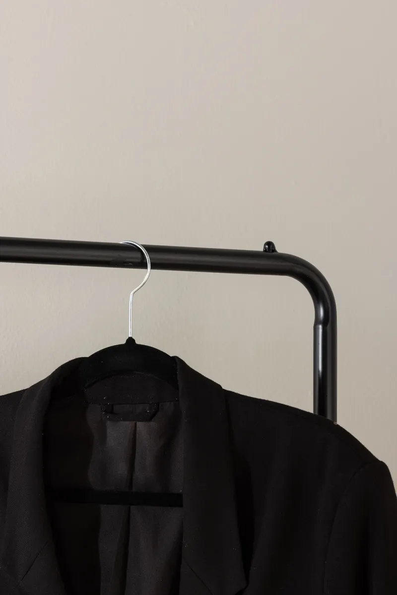 Quito Garderobe mit Kleiderstange, Fächern und Schublade, im Wohnraum, Ansicht 3
