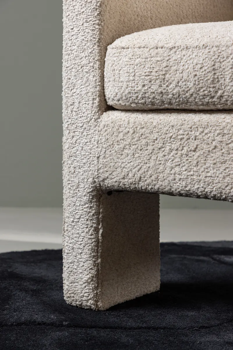 Ragusa Sessel mit Blockbeinen, im Wohnraum, Ansicht 2
