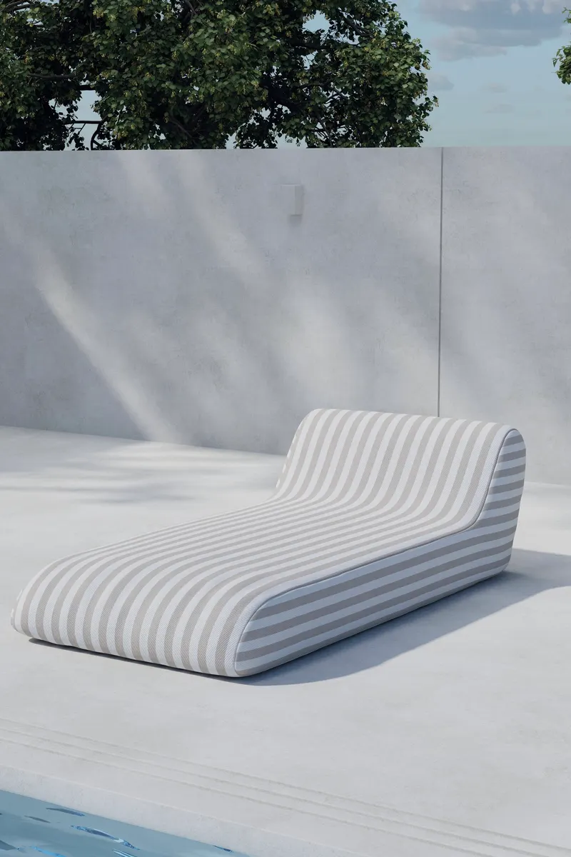 Redang Sonnenliege und Hocker mit Streifenbezug in Weiß / Beige, Gestell Beige, im Wohnraum, Ansicht 1
