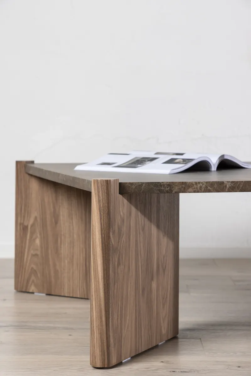 Rogaland quadratischer Couchtisch 100 × 100 cm auf breiten Wangen in Braun, im Wohnraum, Ansicht 2