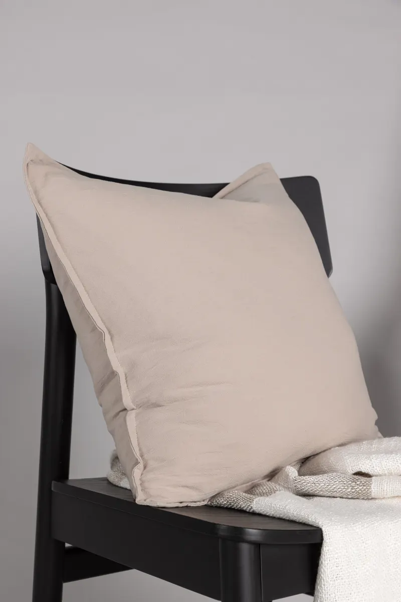 Ronja Kissenbezug aus Baumwolle in 45 × 45 cm, Beige, im Wohnraum, Ansicht 2