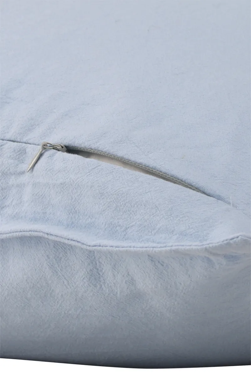 Ronja Kissenbezug aus Baumwolle in 45 × 45 cm, Hellblau, Ansicht 3