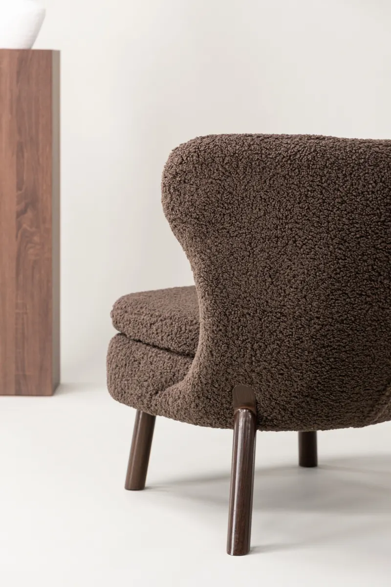 Ryxö Lesesessel mit Fußhocker in Braun, Polyester-Teddystoff, im Wohnraum, Ansicht 3
