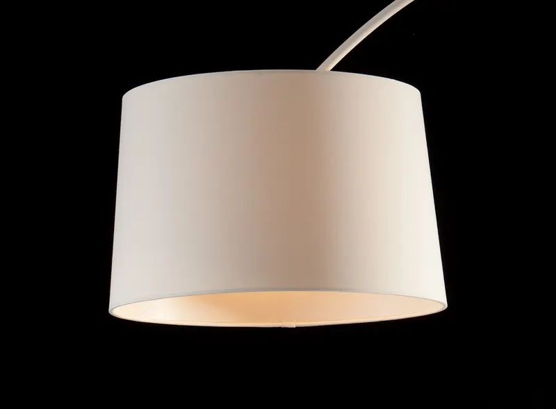 Bogenlampe 205 cm in Weiß mit Marmorfuß, Ansicht 3