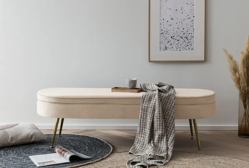 Sitzpouf oval lang aus Samt Beige, Ansicht 3