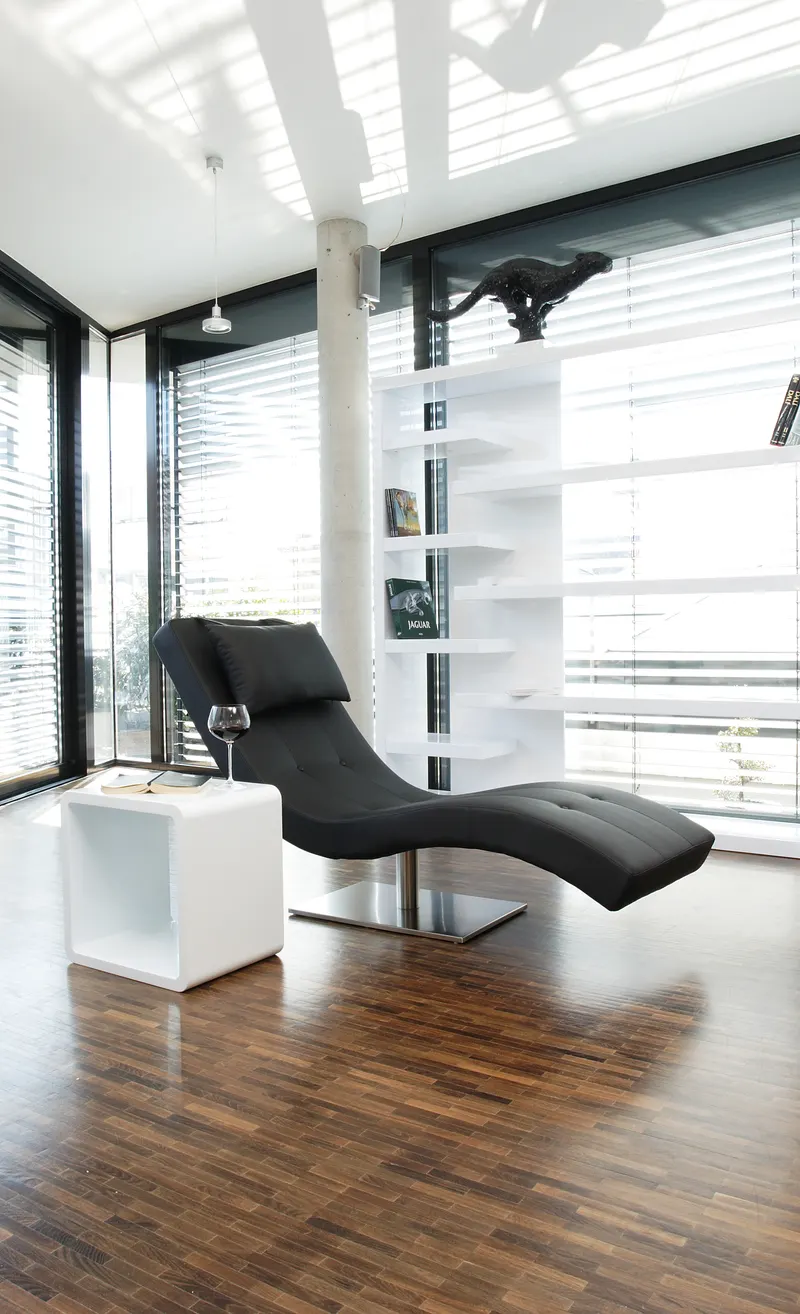 Relaxliege schwarz in Kunstleder-Optik, Ansicht 5