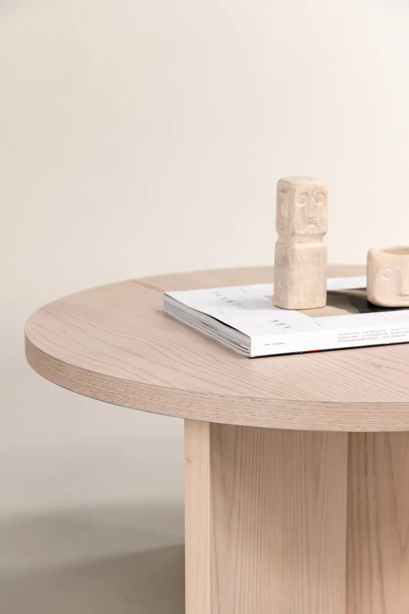 Saltö runder Couchtisch in Ø 85 cm, Whitewash, im Wohnraum, Ansicht 3