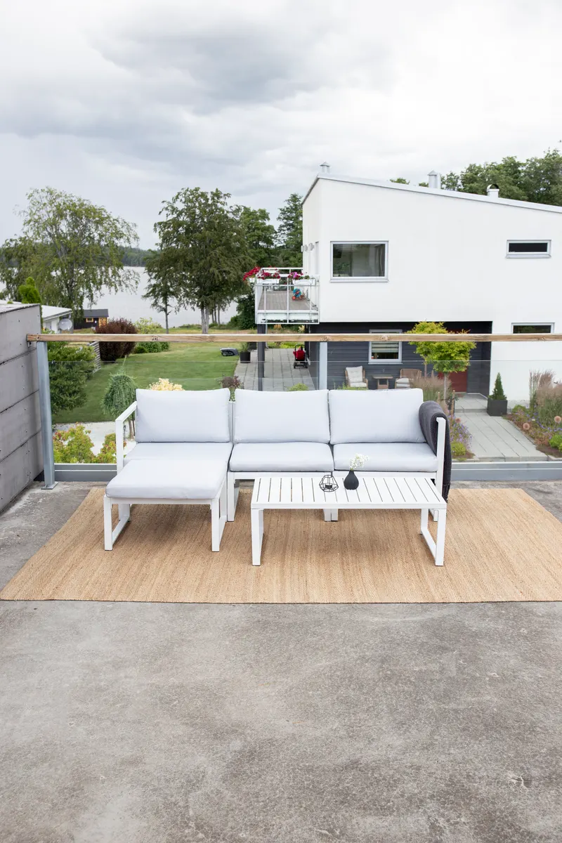Salvador Gartenlounge mit modularem Sofa und Couchtisch, im Wohnraum, Ansicht 2