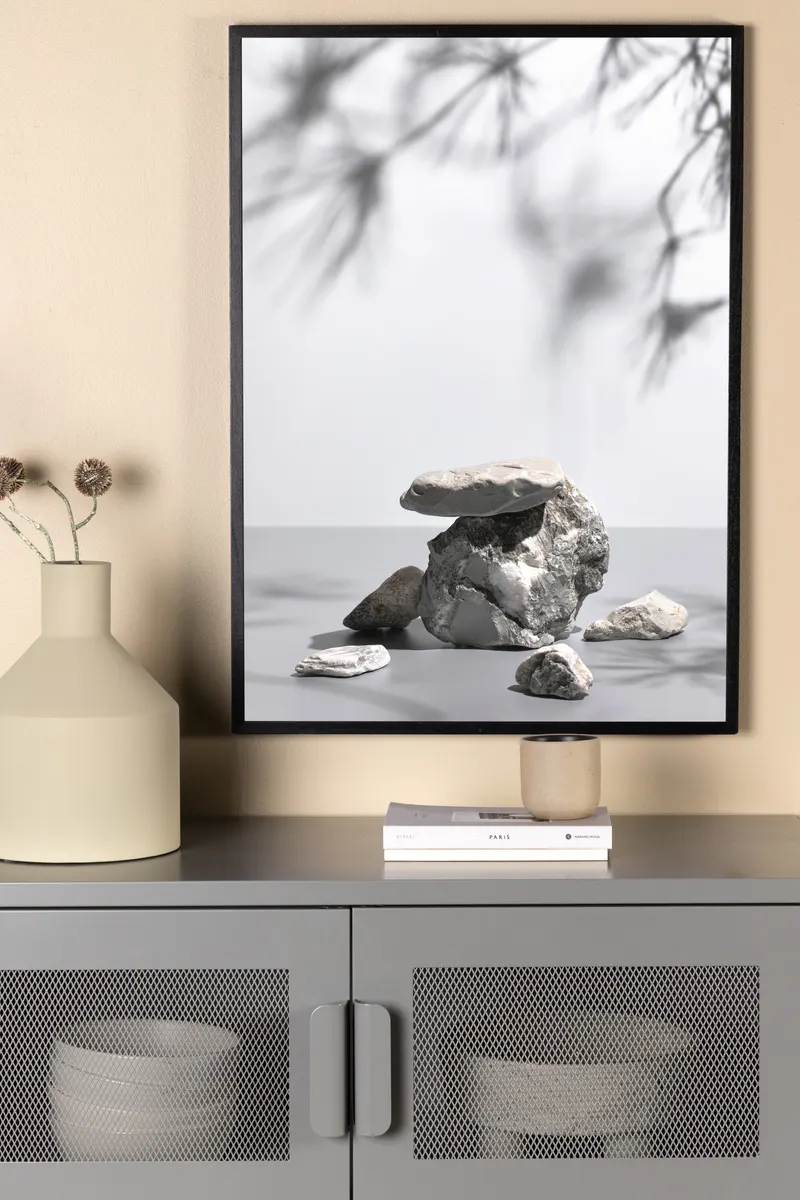 Sandstones Poster mit gestapelten Steinen im Sonnenlicht in 100 × 70 cm, im Wohnraum, Ansicht 1
