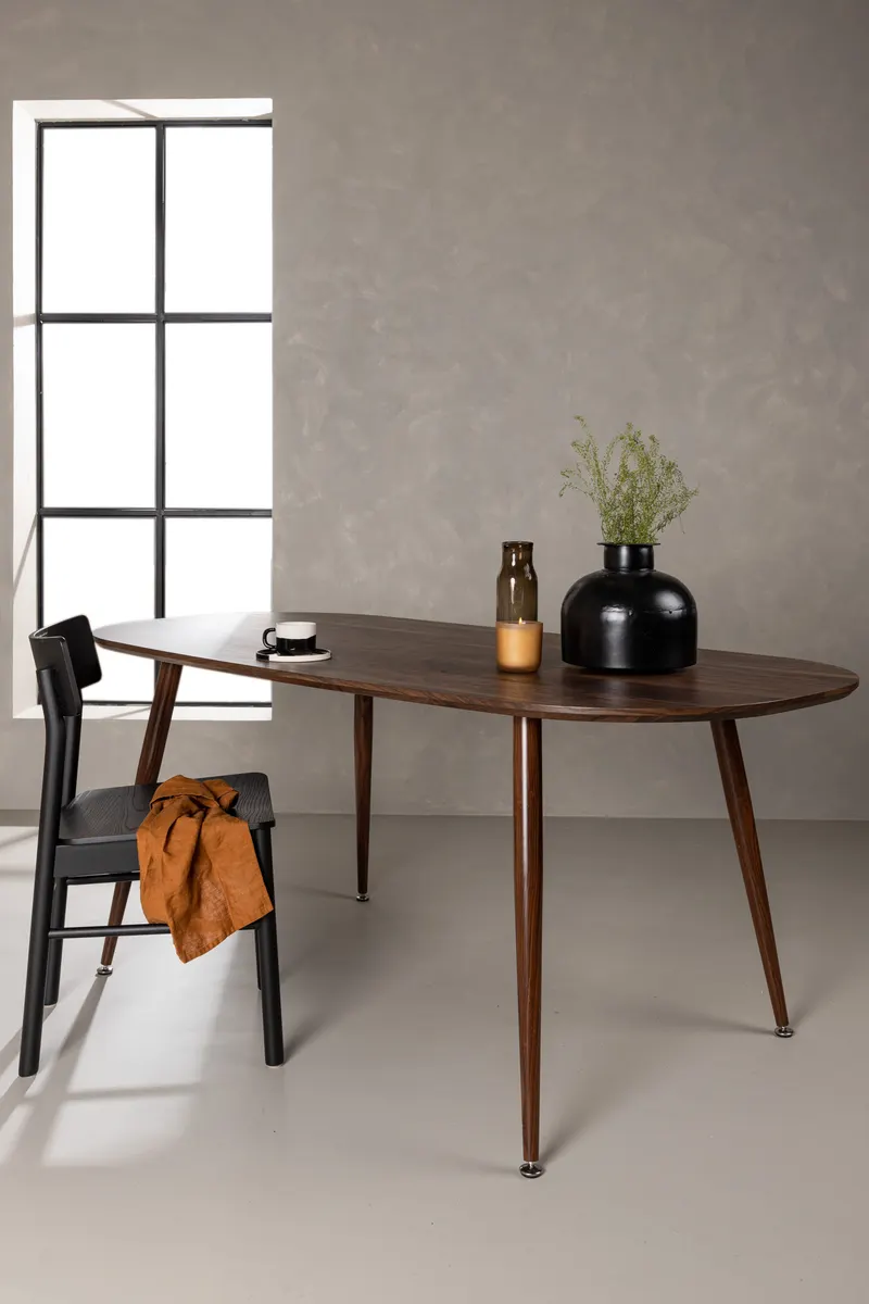 Sanford ovaler Esstisch 180 × 90 cm, im Wohnraum, Ansicht 1