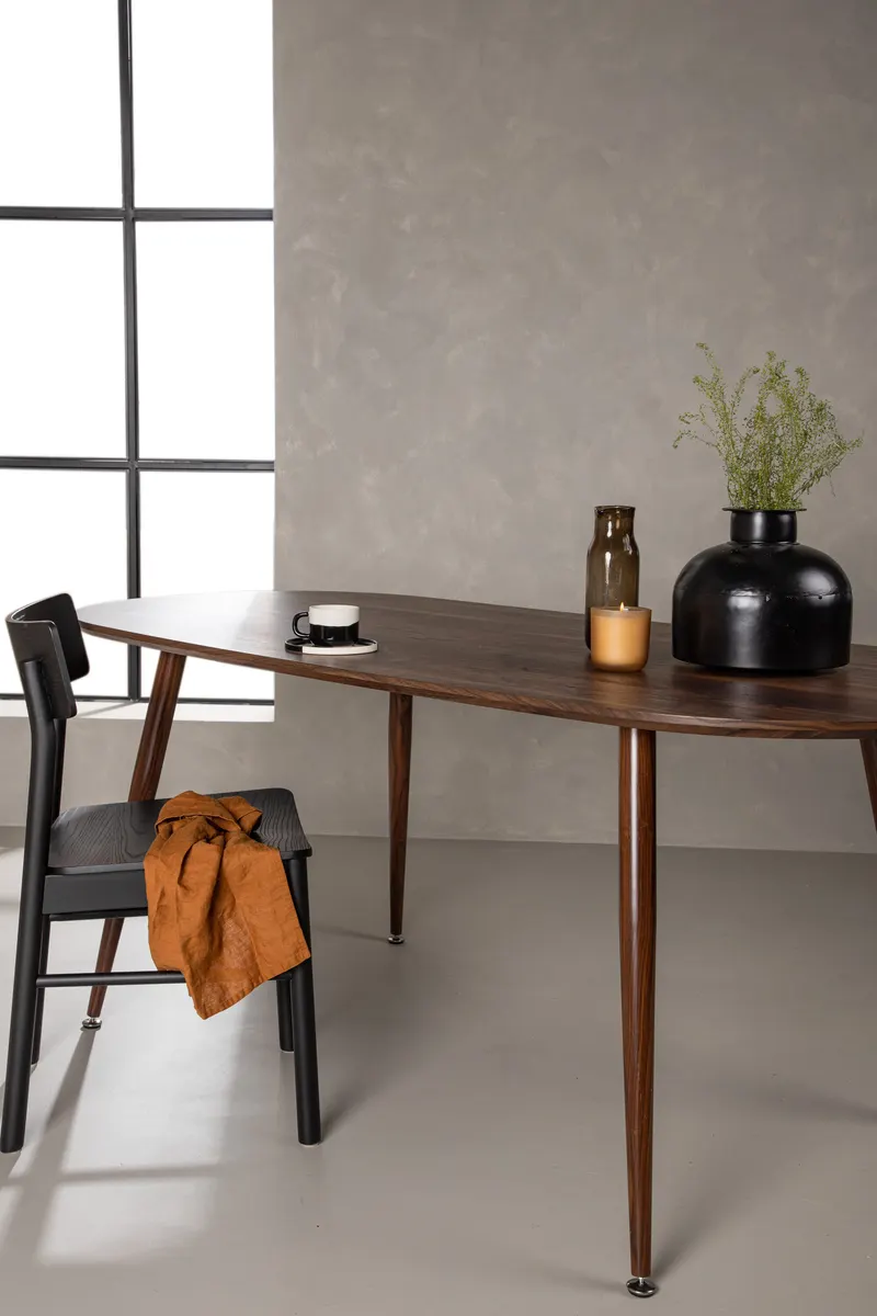 Sanford ovaler Esstisch 180 × 90 cm, im Wohnraum, Ansicht 2