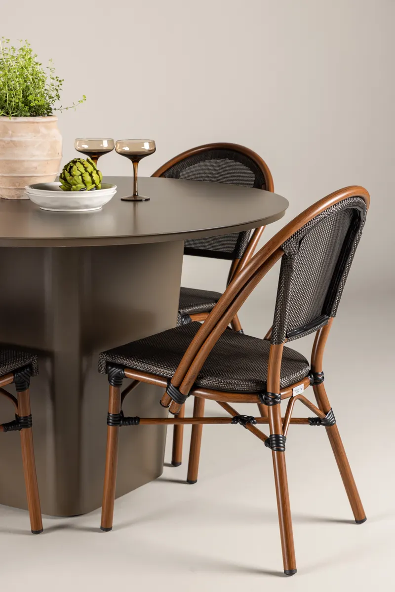 Santa Fe & Guarda Gartenmöbel-Set mit rundem Tisch und 4 Kaffeehausstühlen, im Wohnraum, Ansicht 2