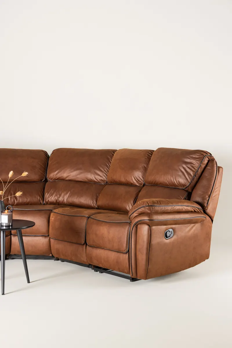 Saranda Sofa mit Liegefunktion in Braun, Gestell Schwarz, im Wohnraum, Ansicht 2
