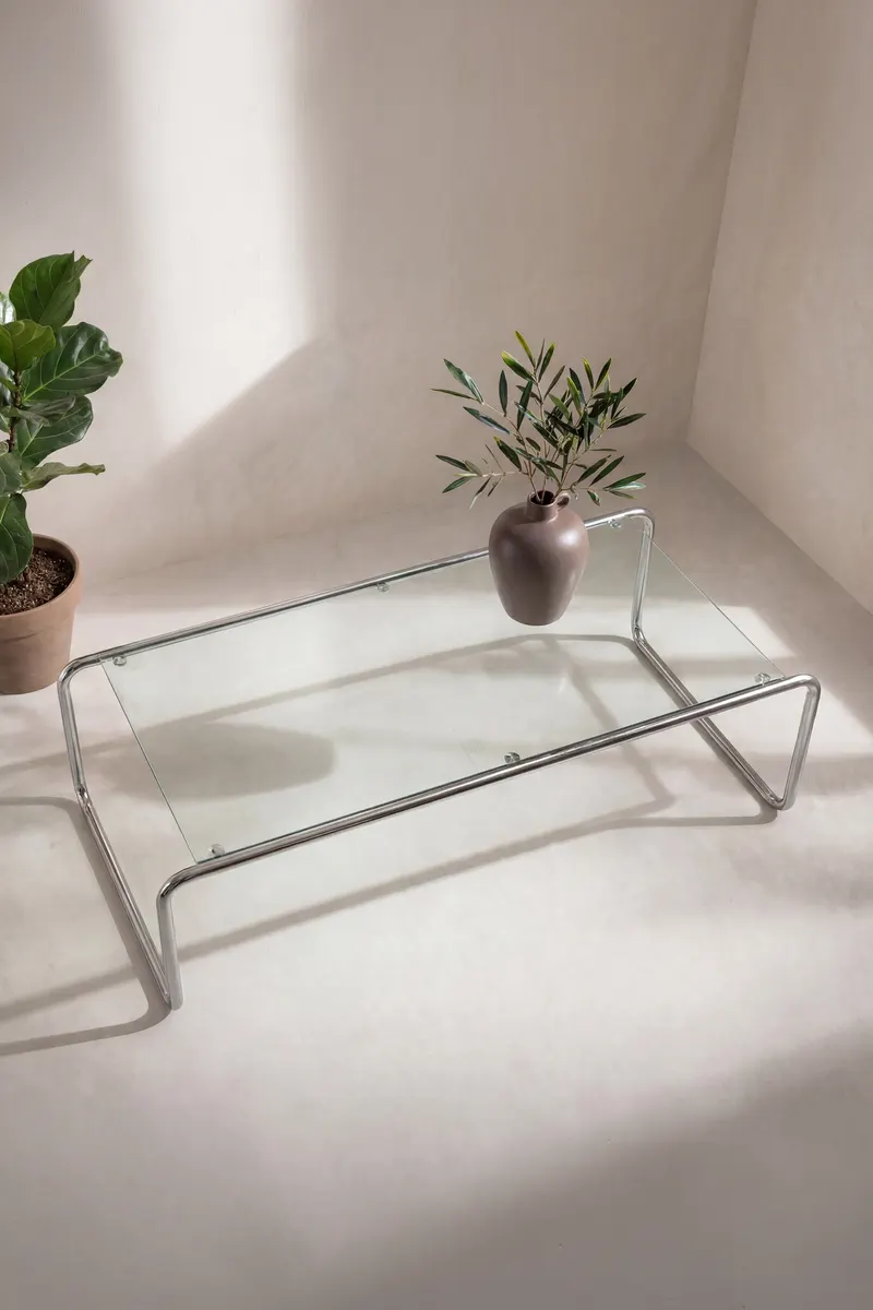Saturnus Glas-Couchtisch, im Wohnraum, Ansicht 2
