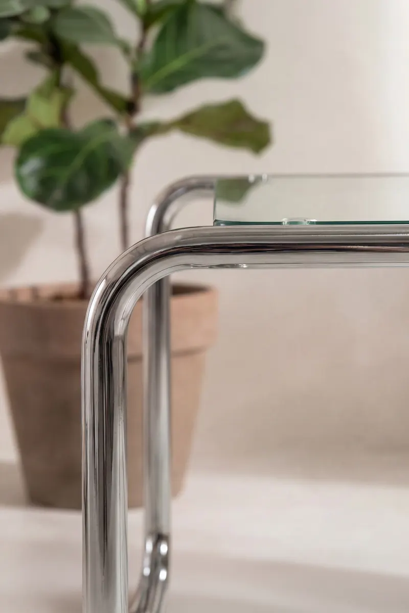 Saturnus Glas-Couchtisch, im Wohnraum, Ansicht 4