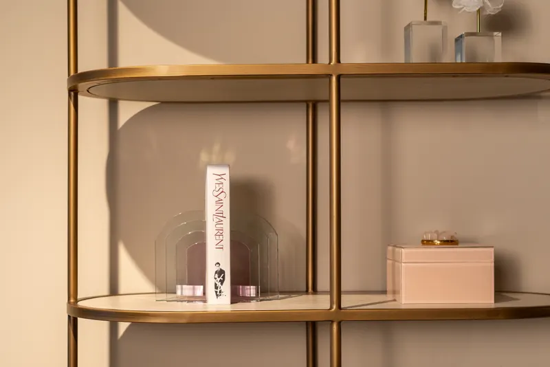 Schrank Tivoli, Weiß von Richmond Interiors, Wohnbeispiel 13, im Wohnraum